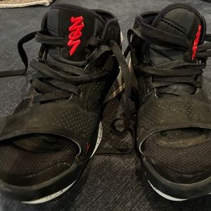 Jordan kids Zion 2 basketball sneakers